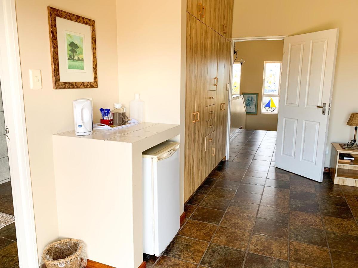 Marina Martinique B&B Jeffreys Bay Exteriör bild