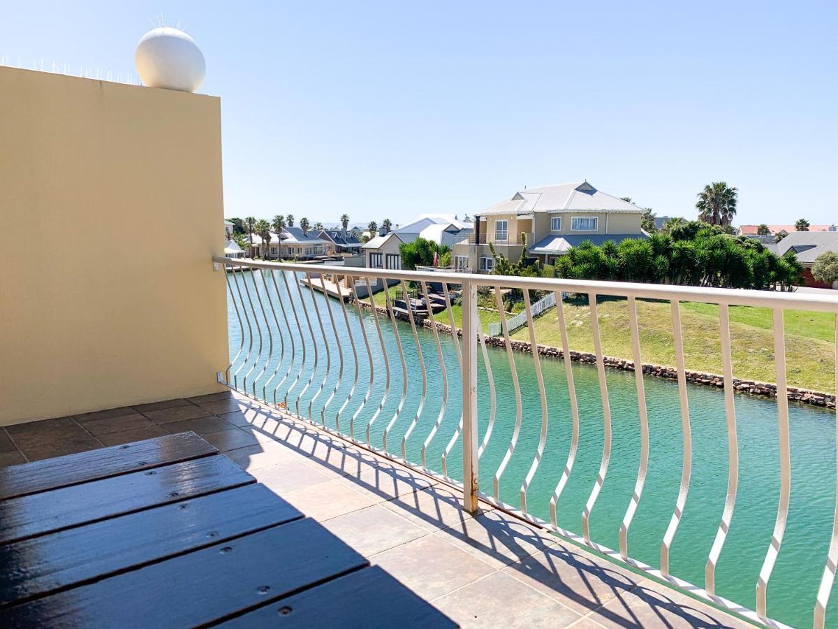 Marina Martinique B&B Jeffreys Bay Exteriör bild